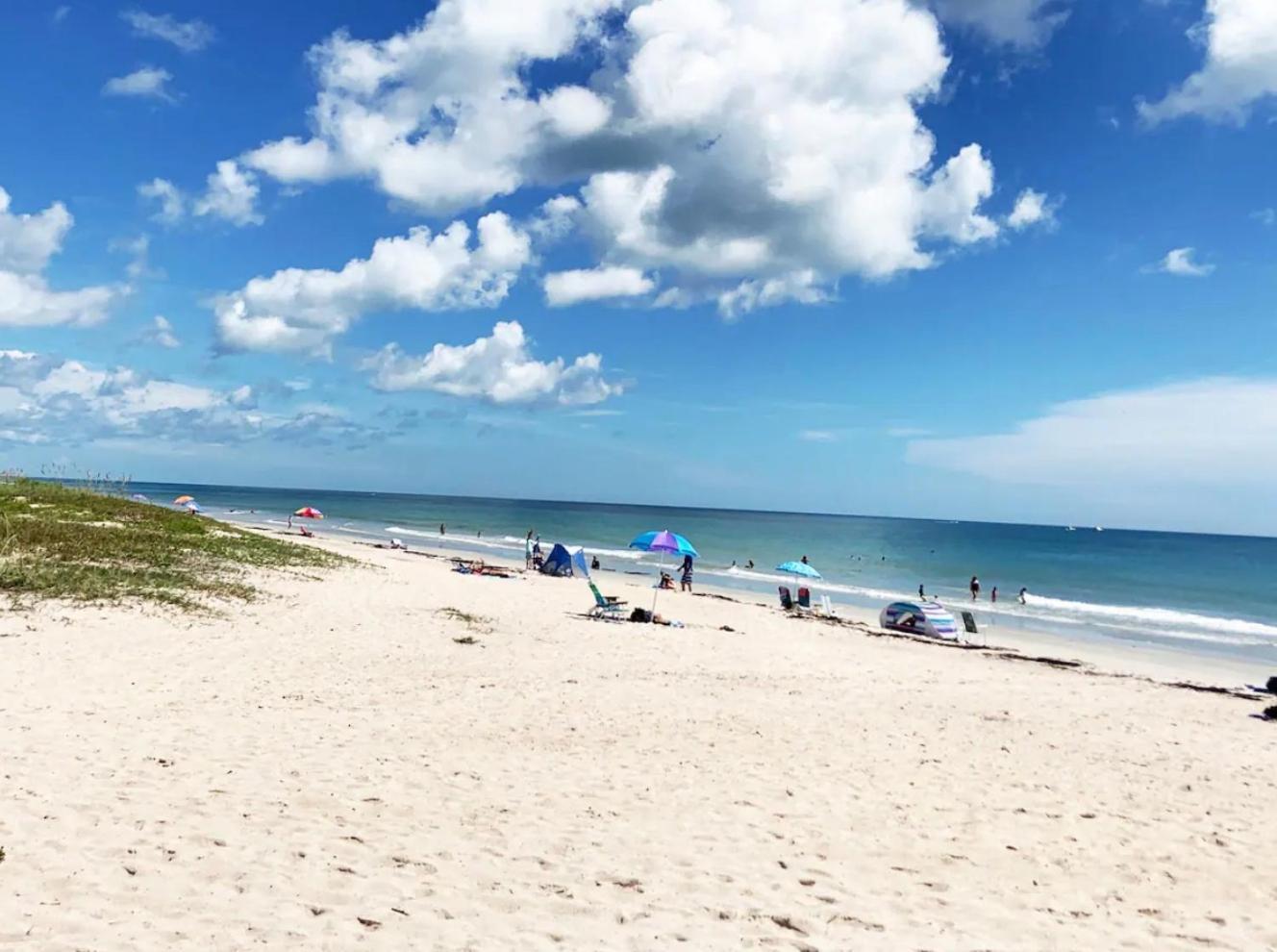 Sandy Shores - 2Br Beach Getaway And Surf Spot ฟอร์ตเพียร์ซ ภายนอก รูปภาพ