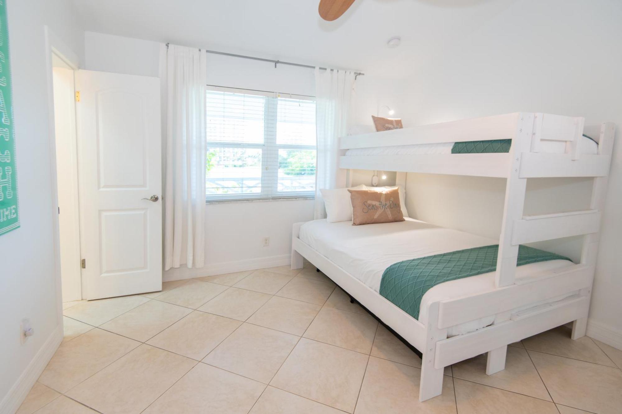 Sandy Shores - 2Br Beach Getaway And Surf Spot ฟอร์ตเพียร์ซ ภายนอก รูปภาพ