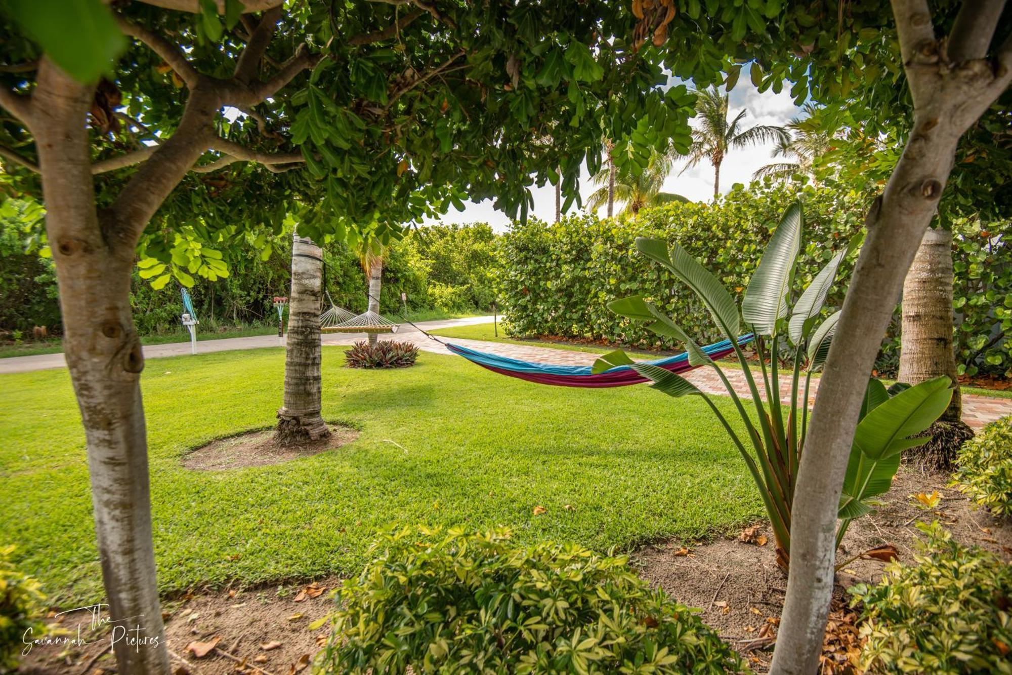 Sandy Shores - 2Br Beach Getaway And Surf Spot ฟอร์ตเพียร์ซ ภายนอก รูปภาพ
